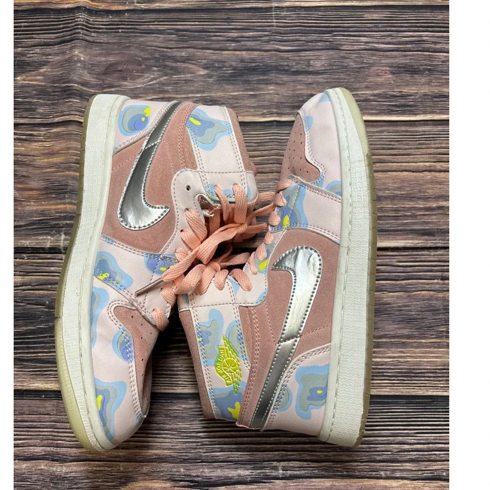 Nike Air Jordan 1 Retro High Sneakers Womens Size 7.5 Pink Multi 21078-006 Shoes